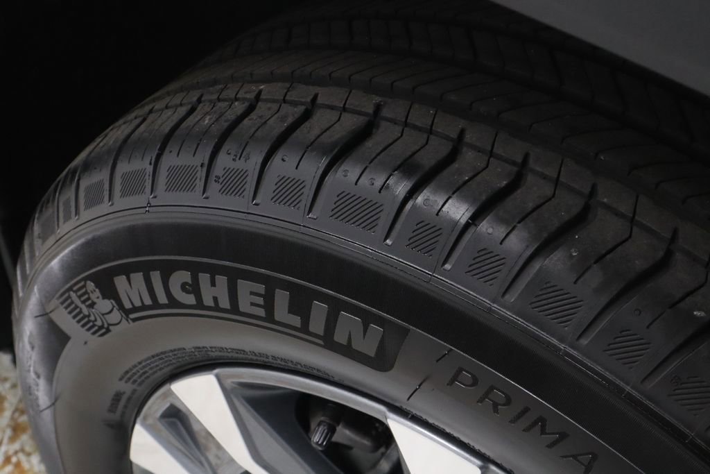 Used 2026 Chevrolet Equinox LT image 21