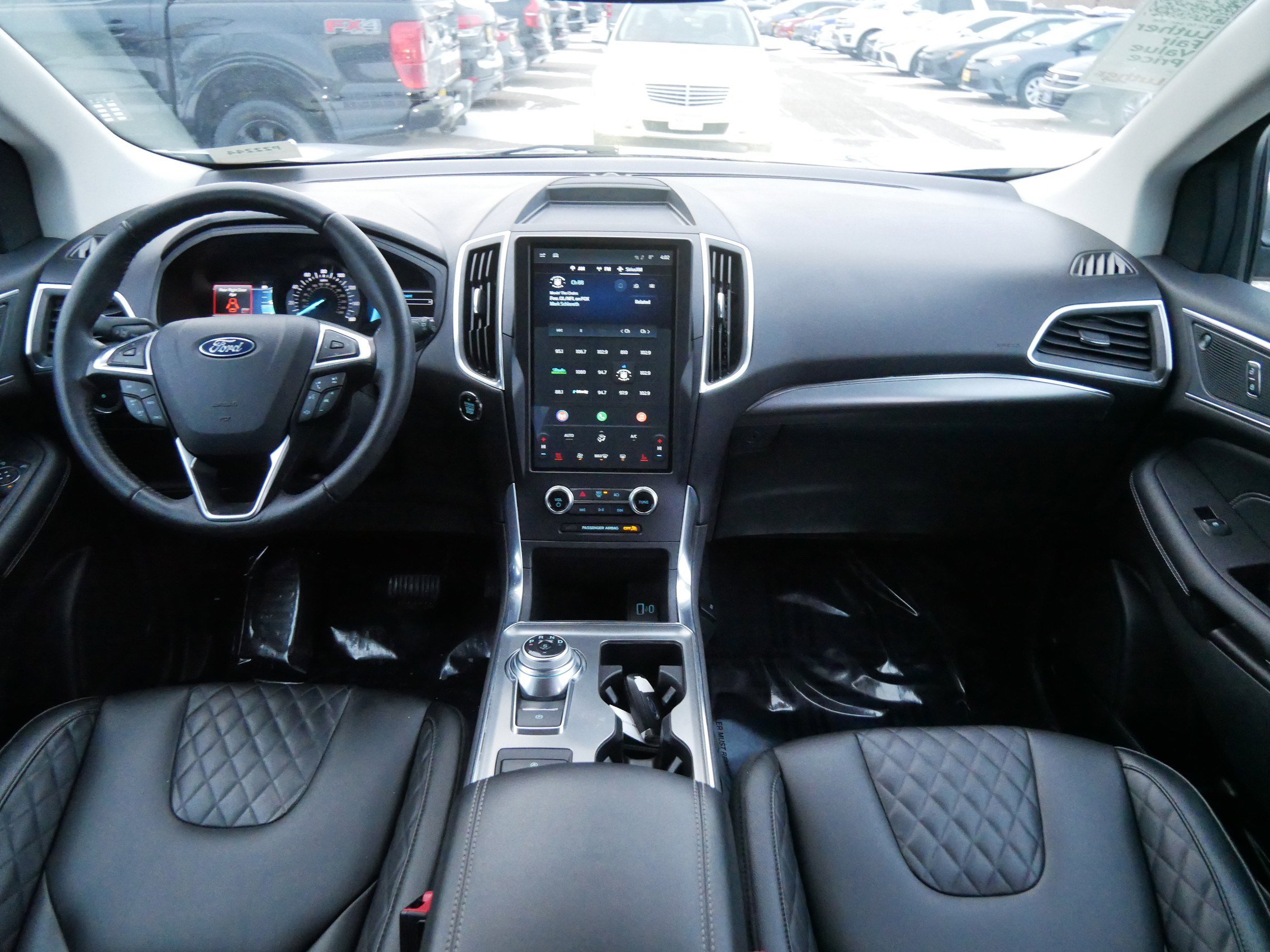 Certified 2024 Ford Edge Titanium image 10