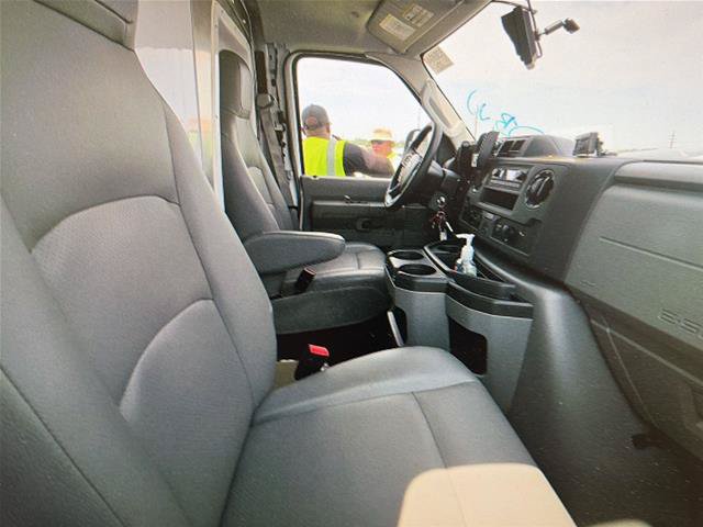 Certified 2024 Ford E-350 and Econoline 350 Super Duty w/ Power Windows & Locks Group RWD image 11