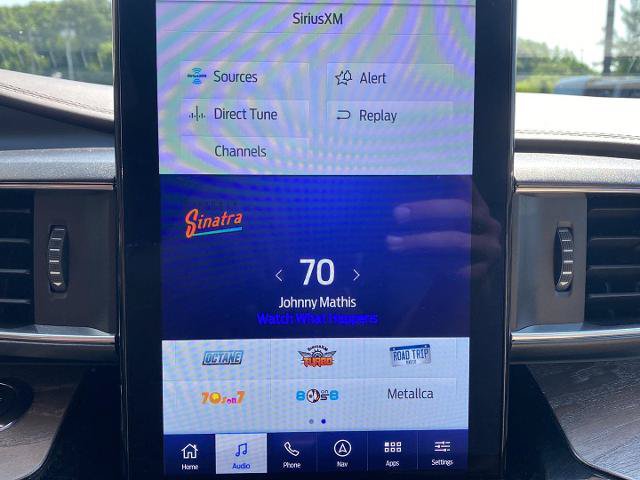 Certified 2022 Ford Explorer Platinum w/ Equipment Group 601A AWD/4WD image 36
