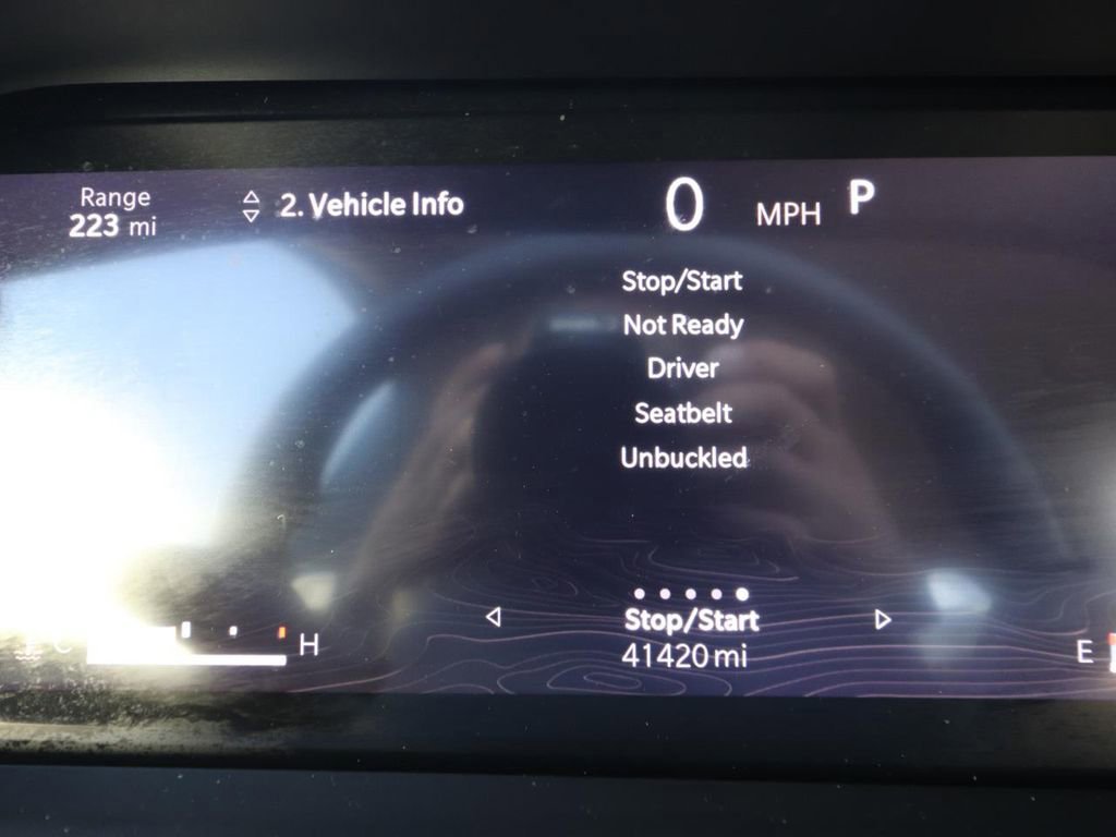 Used 2023 Jeep Grand Cherokee Limited w/ Black Appearance Package image 19