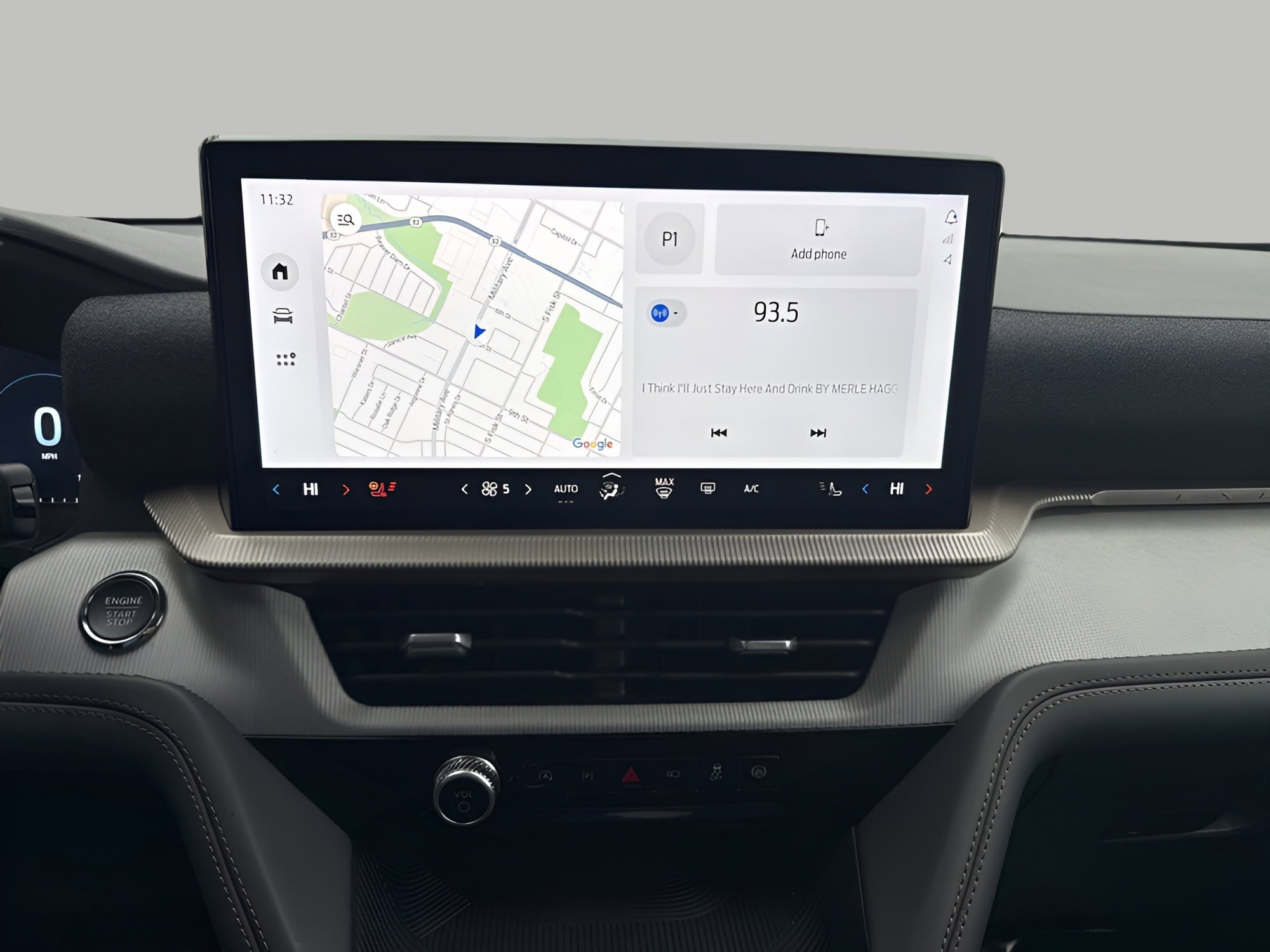 Certified 2025 Ford Explorer Active w/ Active Comfort Package image 44