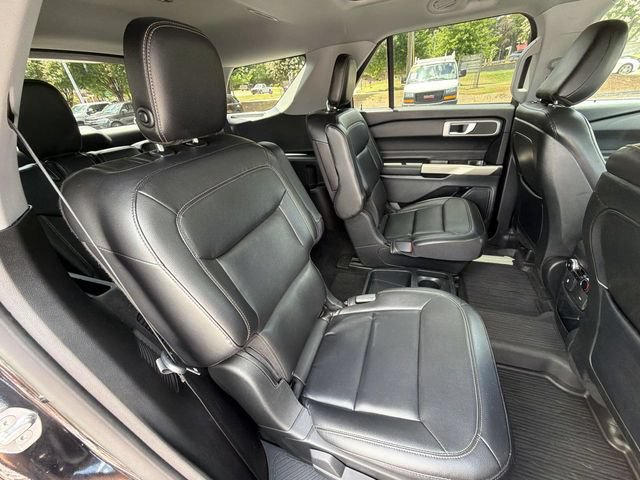 Certified 2020 Ford Explorer XLT w/ Equipment Group 202A AWD/4WD image 30