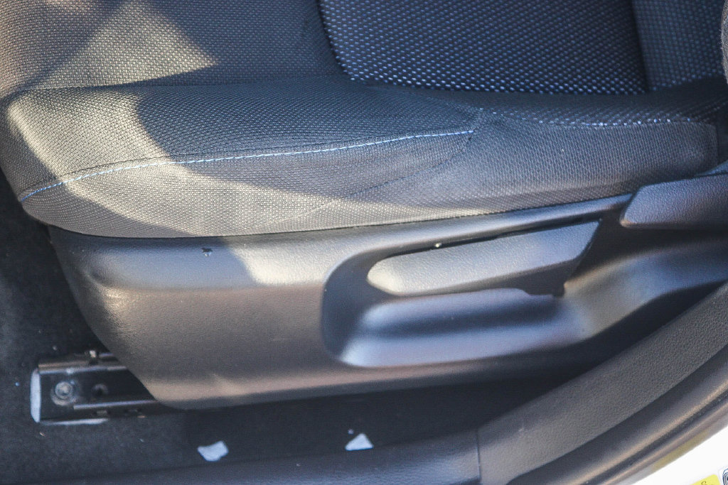 Used 2021 Toyota Corolla SE w/ Carpet Mat Package (TMS) FWD image 24