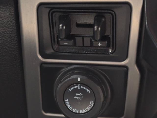 Certified 2022 Ford F350 Platinum w/ FX4 Off-Road Package AWD/4WD image 34