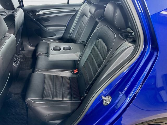 Used 2019 Volkswagen Golf R 4-Door image 17