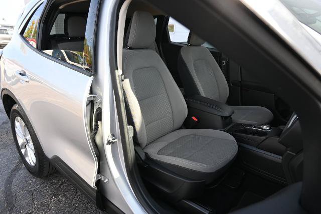 Certified 2020 Ford Escape SE FWD image 24
