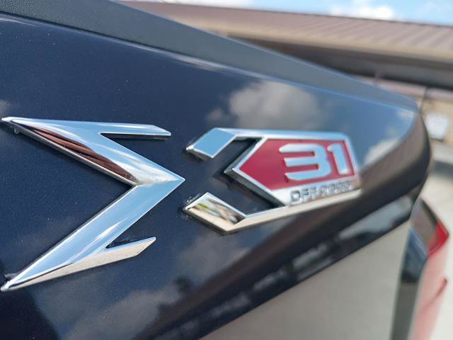 Used 2023 GMC Sierra 1500 SLT AWD/4WD image 16