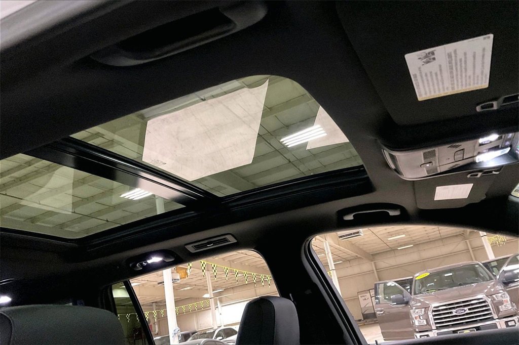 Used 2024 Cadillac XT6 Premium Luxury image 21