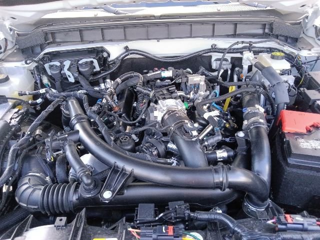 Certified 2024 Ford Bronco Wildtrak AWD/4WD image 38
