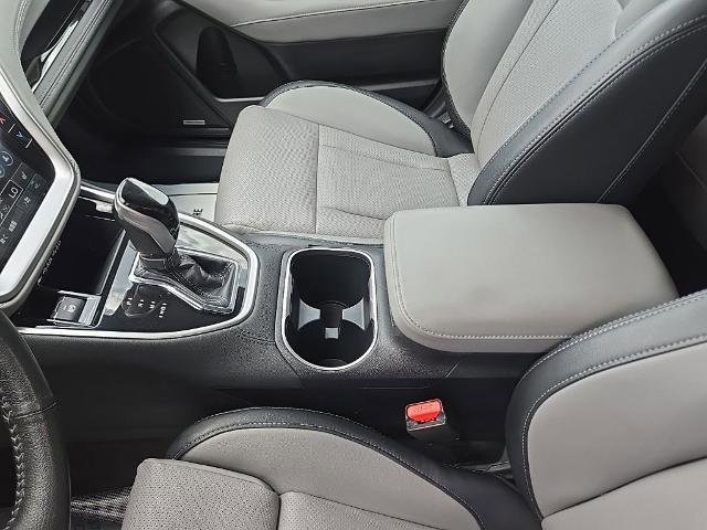 Used 2024 Subaru Outback Limited AWD/4WD image 36