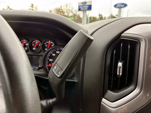 Used 2020 Chevrolet Silverado 1500 Custom w/ Custom Value Package image 19