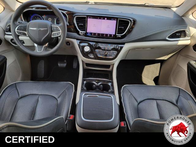 Used 2023 Chrysler Pacifica Limited FWD image 19