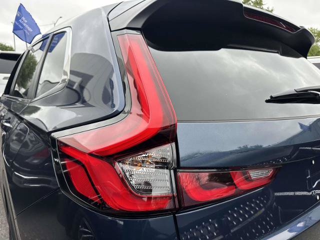 Used 2025 Honda CR-V EX-L image 8
