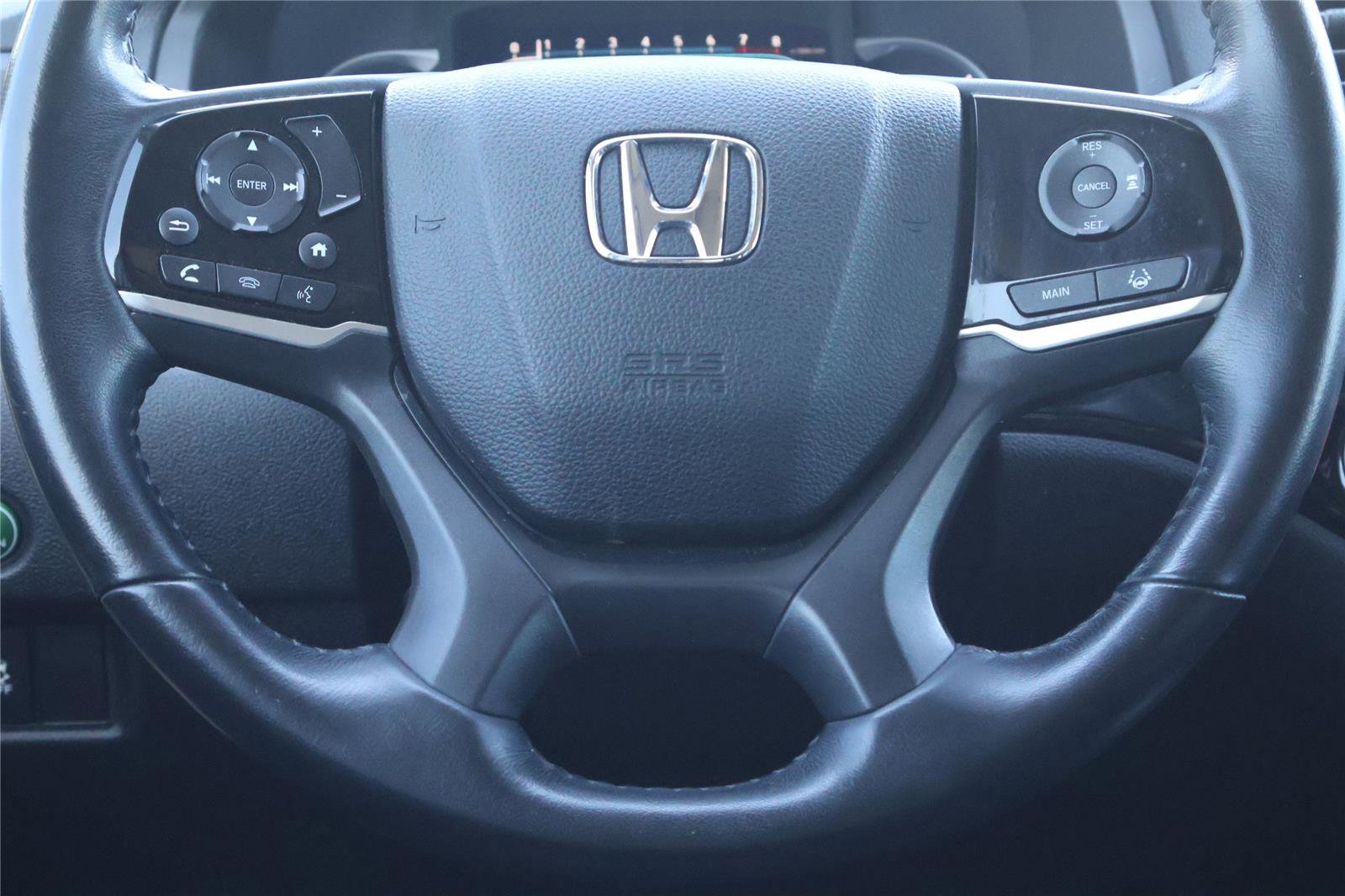 Used 2020 Honda Pilot Touring image 21