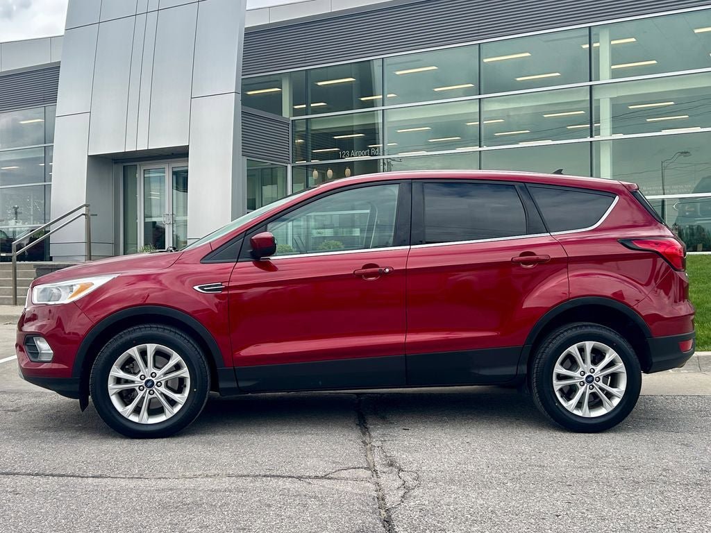 Certified 2019 Ford Escape SE AWD/4WD image 3