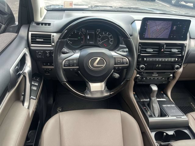 Used 2023 Lexus GX 460 Premium w/ Premium Package AWD/4WD image 16