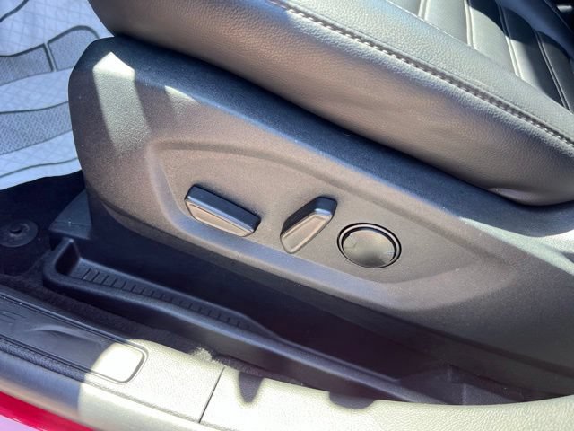 Certified 2024 Ford Edge SEL w/ Convenience Package AWD/4WD image 18