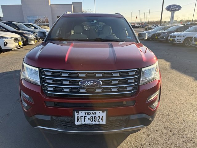 Certified 2017 Ford Explorer XLT w/ Equipment Group 201A image 9