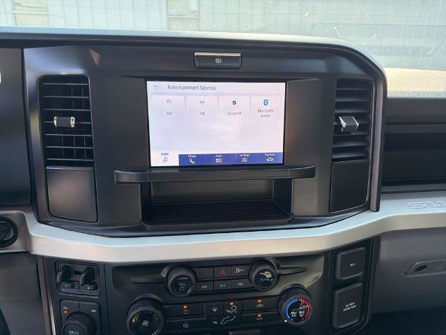 Certified 2025 Ford F250 XL AWD/4WD image 11