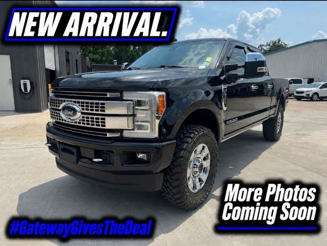 Certified 2019 Ford F250 Platinum w/ Platinum Ultimate Package AWD/4WD image 1