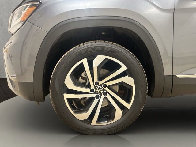 Used 2022 Volkswagen Atlas SEL AWD/4WD image 25