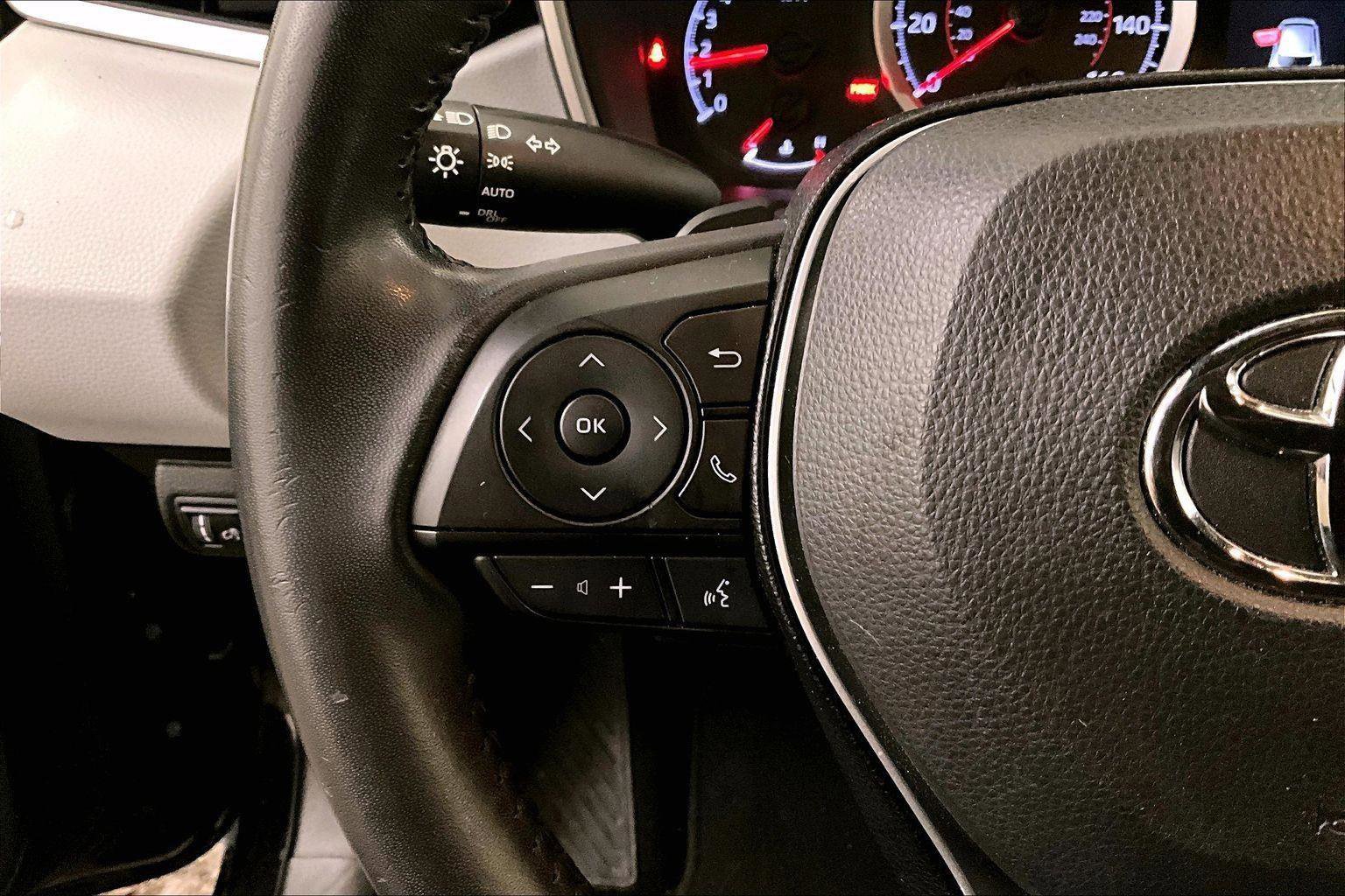 Used 2019 Toyota Corolla SE image 17