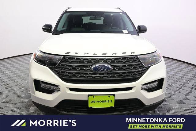 Certified 2023 Ford Explorer XLT w/ Equipment Group 202A AWD/4WD image 9