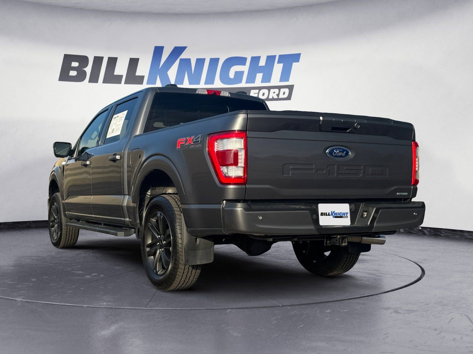 Certified 2022 Ford F150 Lariat w/ Equipment Group 502A High image 3