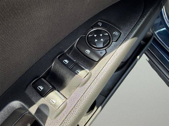 Certified 2020 Ford Fusion SE FWD image 15