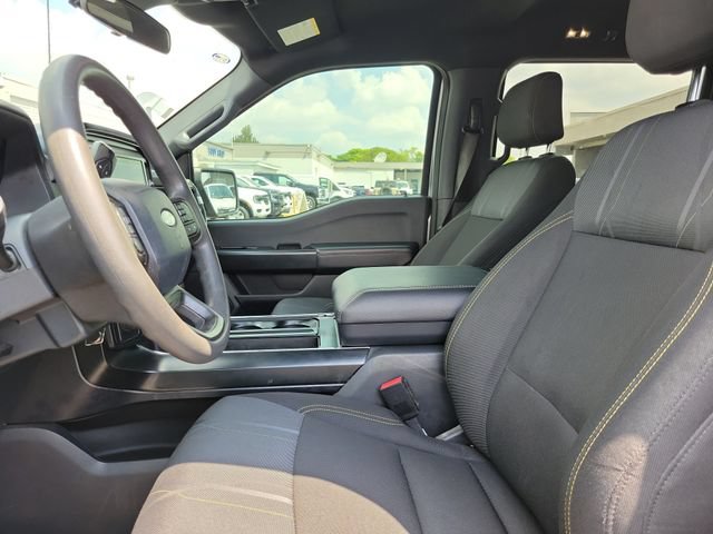 Certified 2025 Ford F150 STX w/ Equipment Group 200A RWD image 17