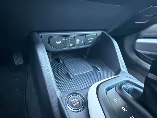 Used 2025 Kia K4 GT-Line FWD image 25