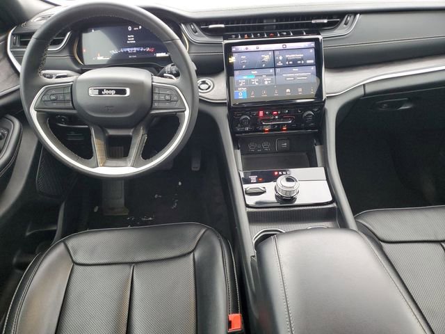 Used 2024 Jeep Grand Cherokee L Limited w/ Luxury Tech Group II image 29