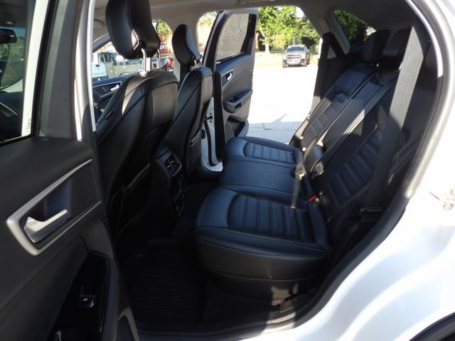 Certified 2019 Ford Edge SEL w/ Equipment Group 201A FWD image 29