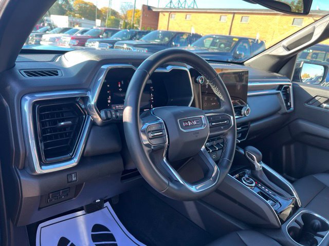 Used 2023 GMC Canyon Elevation w/ Elevation Premium Package AWD/4WD image 7