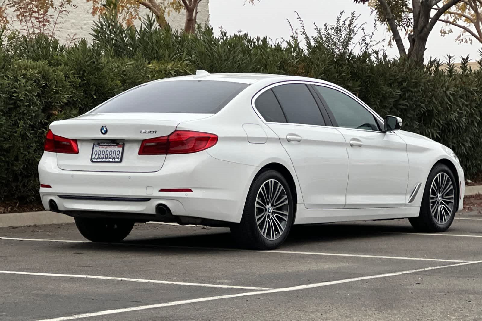 Used 2019 BMW 530i 530i w/ Convenience Package image 2