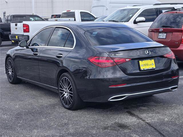 Used 2025 Mercedes-Benz C 300 Sedan image 6