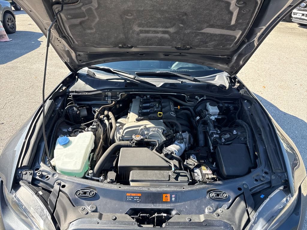 Used 2017 MAZDA MX-5 Miata Club image 24