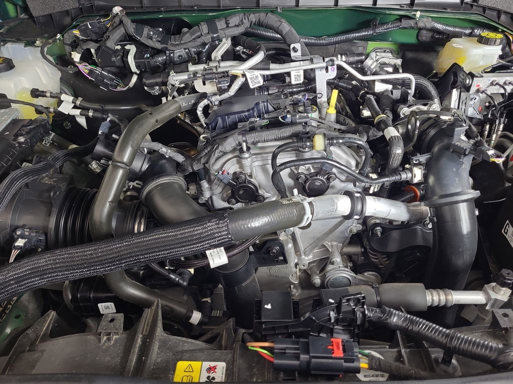 Certified 2025 Ford Bronco Outer Banks AWD/4WD image 24