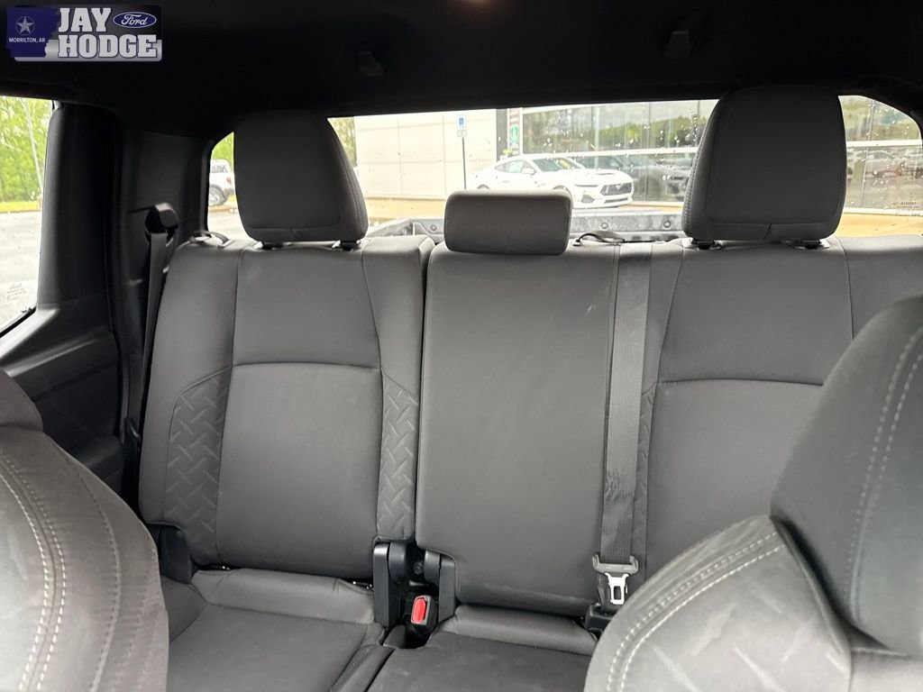 Used 2025 Toyota Tacoma SR RWD image 38