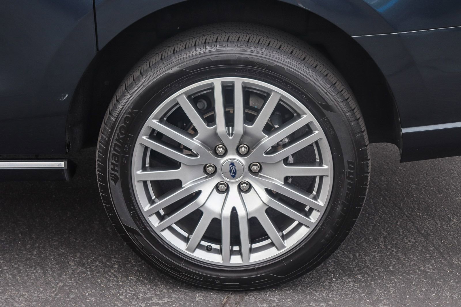 Certified 2023 Ford Expedition Max Platinum AWD/4WD image 8