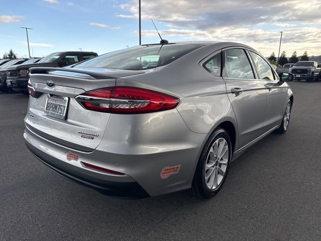 Certified 2020 Ford Fusion Energi Titanium FWD image 6