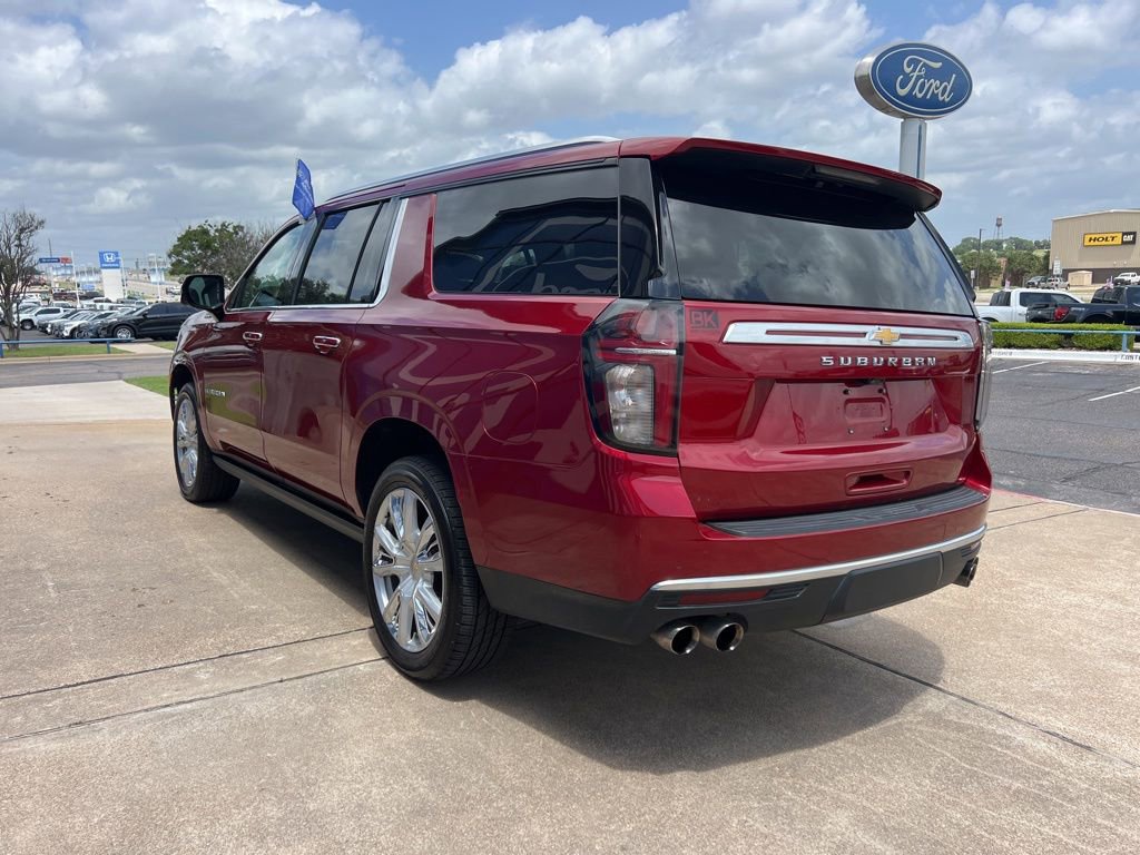 Used 2021 Chevrolet Suburban High Country w/ Premium Package AWD/4WD image 6