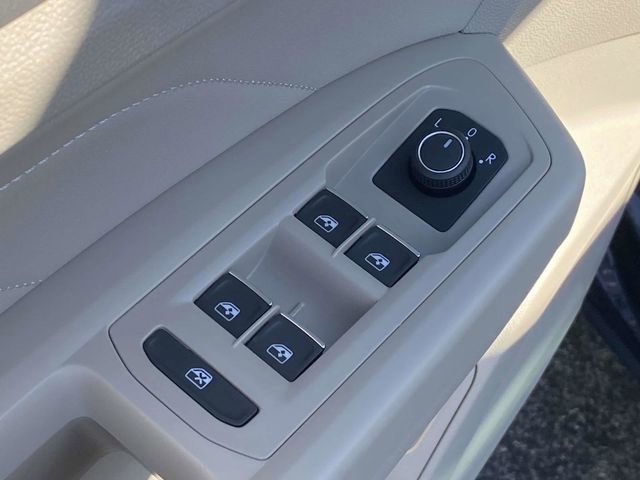 Used 2022 Volkswagen Atlas SE w/ Panoramic Sunroof Package image 22