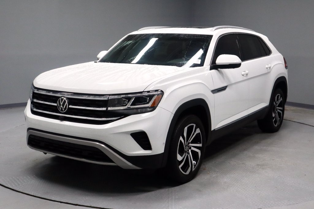 Used 2020 Volkswagen Atlas Cross Sport SEL Premium AWD/4WD image 7