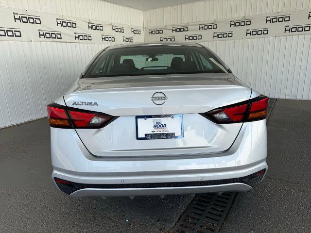 Used 2024 Nissan Altima 2.5 S FWD image 18