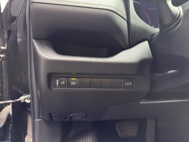Used 2024 Toyota RAV4 XLE w/ Convenience Package AWD/4WD image 18