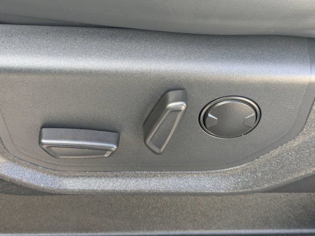 Certified 2022 Ford Expedition Max XLT image 18