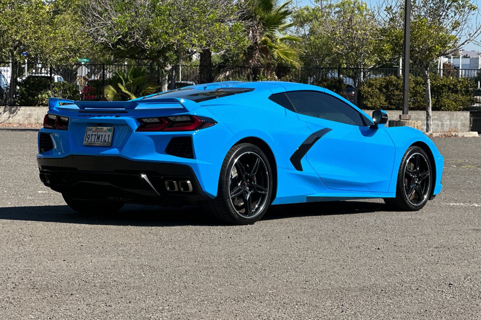Used 2024 Chevrolet Corvette Stingray Preferred Cpe w/ Z51 Performance Package RWD image 3