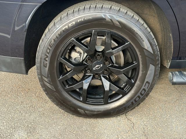 Used 2022 Chevrolet Tahoe Z71 w/ Z71 Off-Road Package image 5